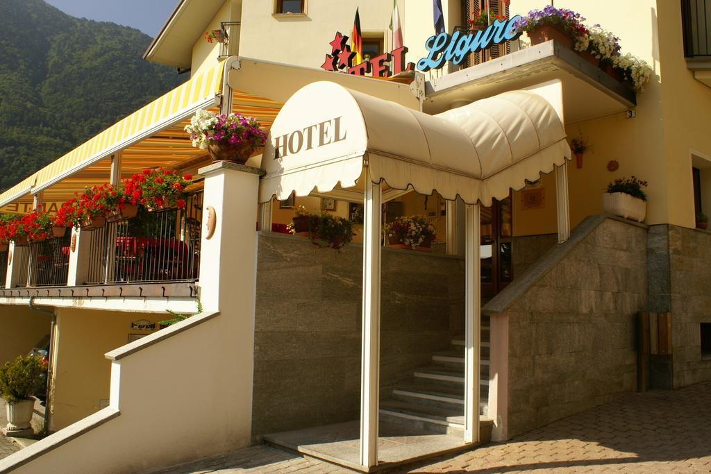 Hotel Ristorante Ligure 维纳迪奥 外观 照片